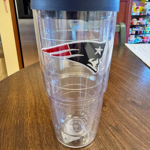 New England Patriots Tervis Tumbler With Lid 24 Oz Clear Dishwasher Safe - Picture 2 of 5
